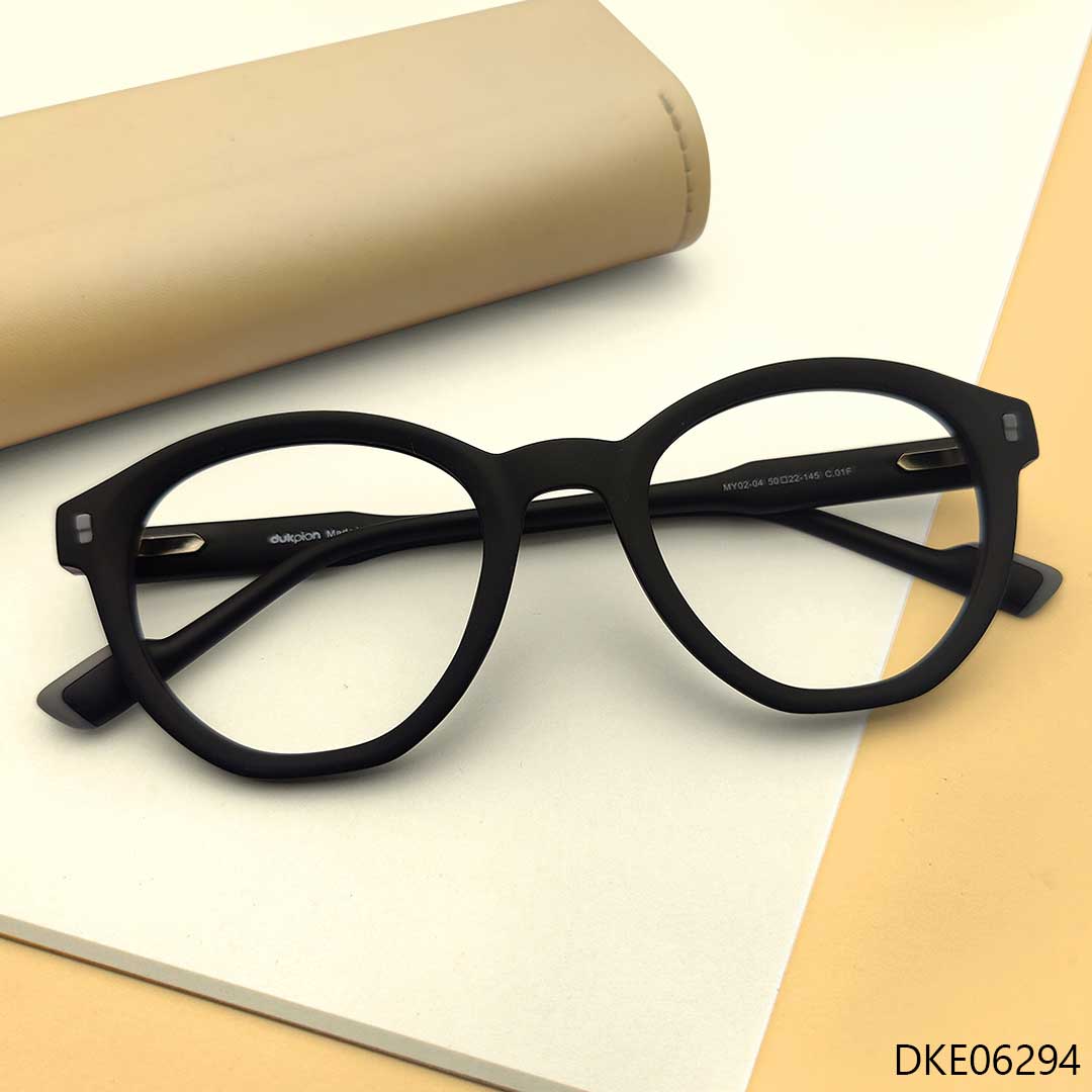 Round Shape Black Color Eyeglass