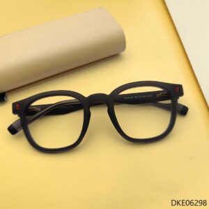 Black Color Premium Quality Eyeglass
