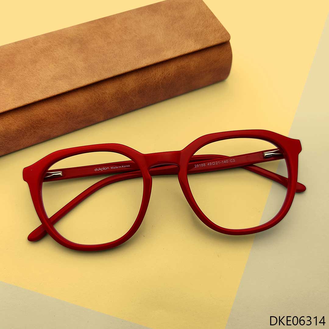 Fashionable Red Color Eyeglass