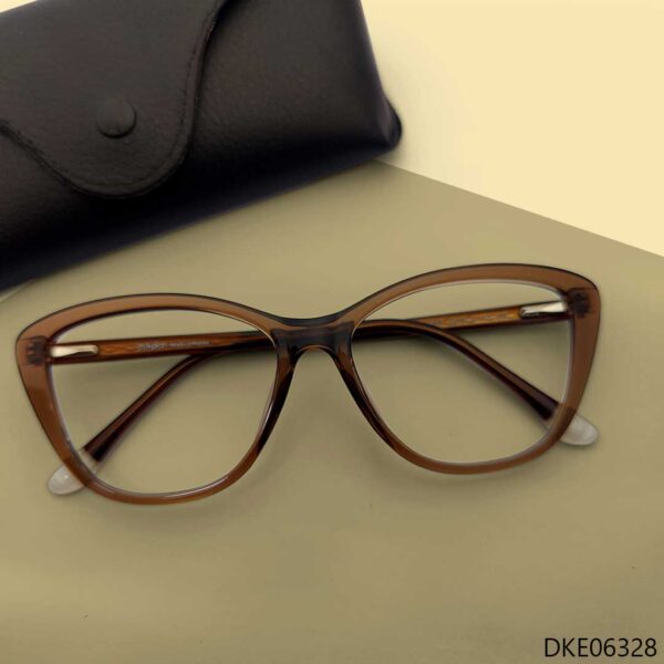 Cat Eye Shape Woman Eyeglass