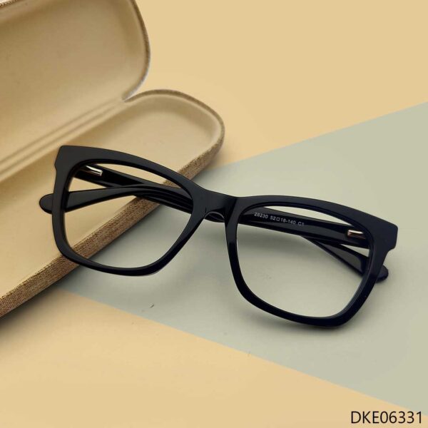 Gloss Black Color Eyeglass