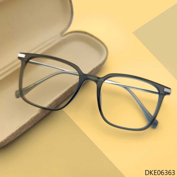 Black Color Square Shape Eyeglasses