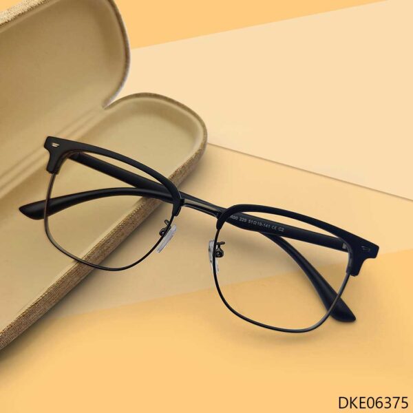 Stylish Clubmaster Shape Eyeglasses