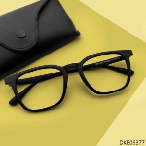 Black Color Light Weight Eyeglasses