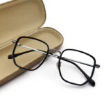 Black Color Light Weight Eyeglasses