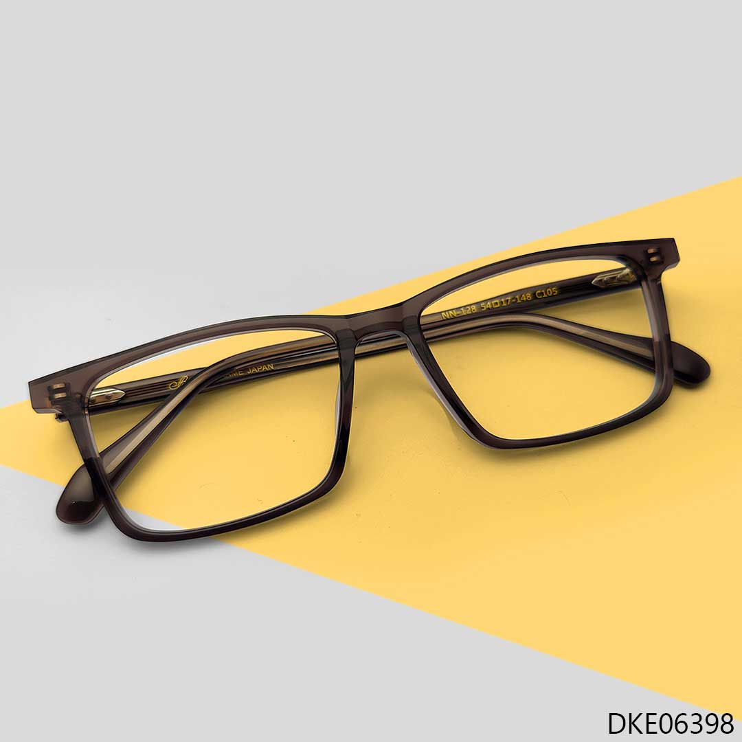 New Fashionable Eyeglasses