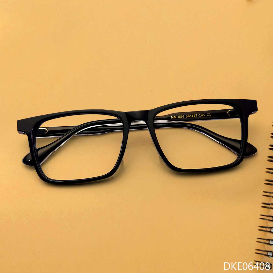 Gorgeous Design Black Color Eyeglass