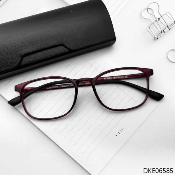 New Arrival Light Weight Eyeglass