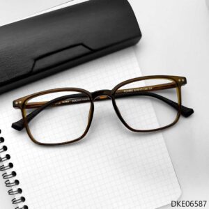 Brawn Transparent Color Eyeglass