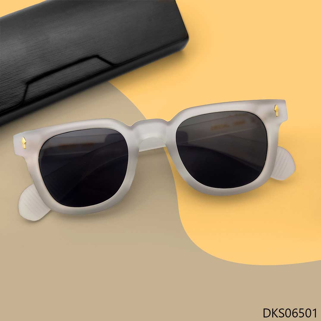 Transparent Color Fashionable Eyeglass