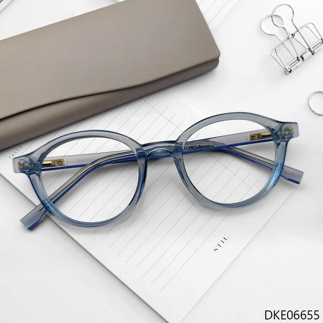 Round Shape Transparent Eyeglass