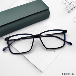 Light Weight Premium Quality Eyeglass