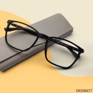 Black Color Light Weight Eyeglass