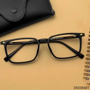 Black Color Premium Quality Eyeglass