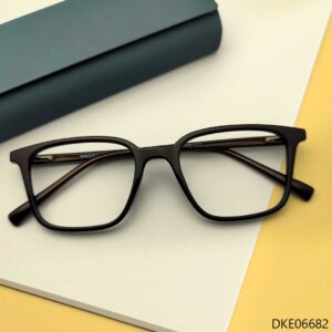 New Arrival Black Eyeglass