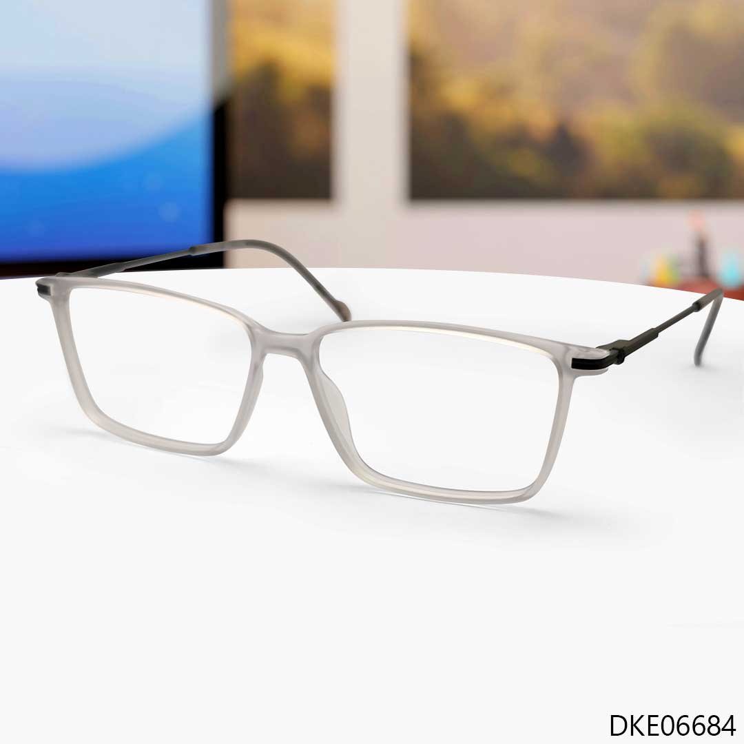 Light Weight Transparent Eyeglass