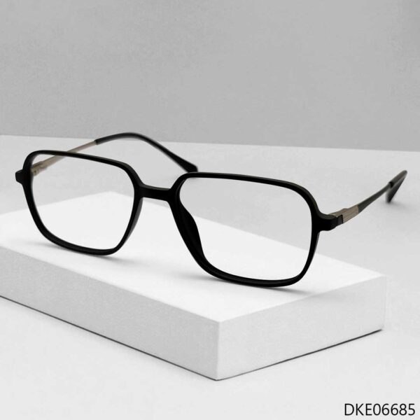 Square Shape Light Weight Eyeglass
