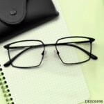 Premium Quality Light Eyeglass