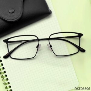 Premium Quality Light Eyeglass