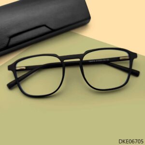 Black Color Semi-Round Eyeglass