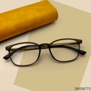 New Oval Shape Transparent Color Eyeglasses