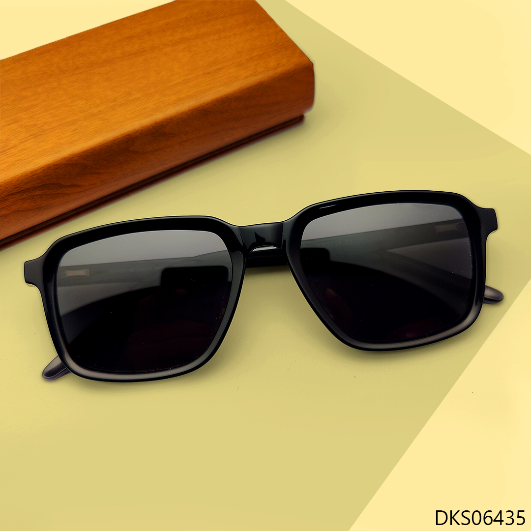 Glossy Black Gorgeous Sunglasses