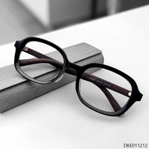 Trendy Design New Arrived Eyeglass