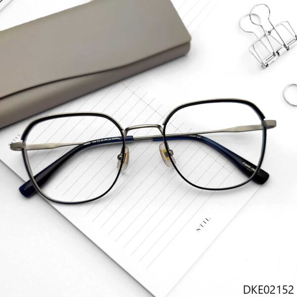 Luxurious Transparent Color Eyeglasses