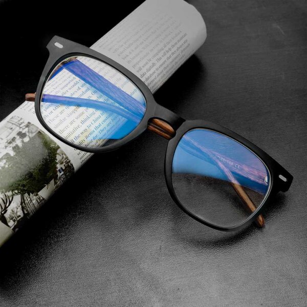 New Oval Shape Black Color Wooden Frame