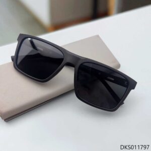 Black Color Fashionable Sunglasses