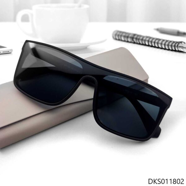 Black Color Square Shape Sunglasses