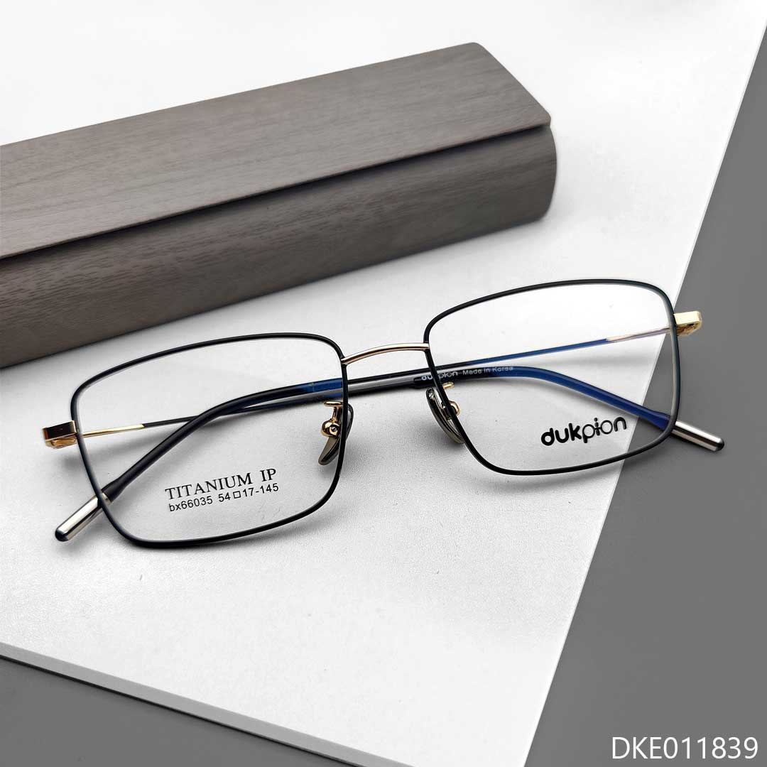 Premium Quality Comfortable Eyeglasses