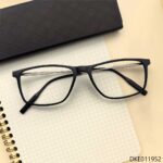 Light Weight Black color Classy Eyeglasses