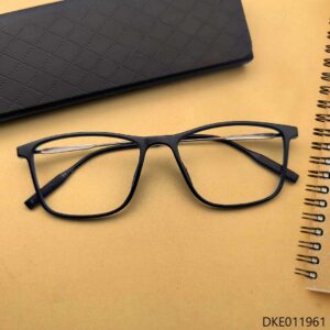 Black color Stylish Eyeglasses Frame