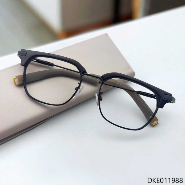 New Arrived Fashionable Eyeglasses