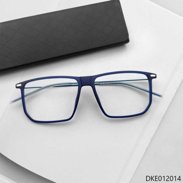 Light-weight Premium Eyeglasses
