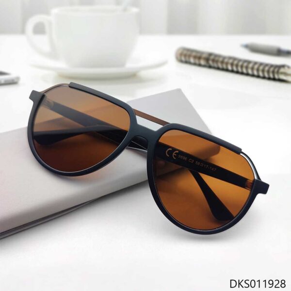 Unique Design Fashionable Sunglasses