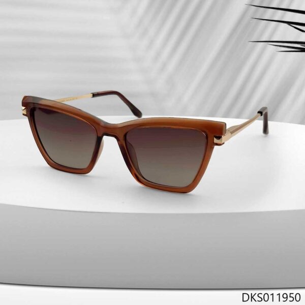 Unique Shape Fashionable Sunglasses