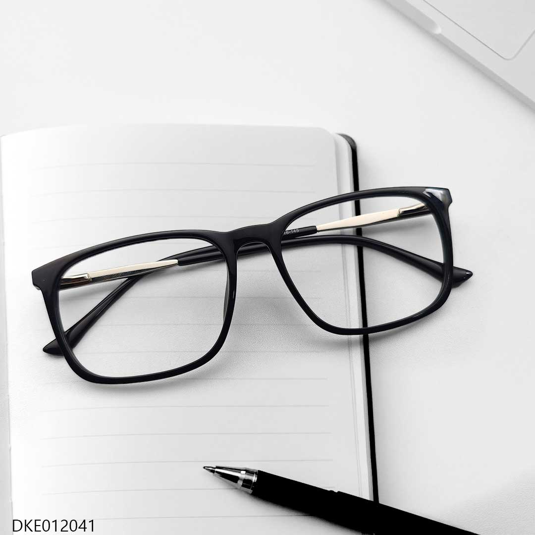 Black Color Premium Eyeglasses