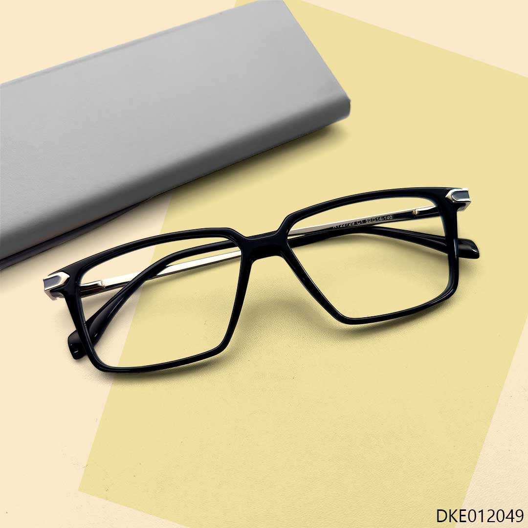 Square Shape Eyeglass