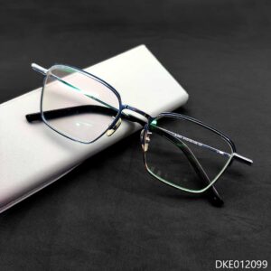 New Trendy Fashionable Eyeglasses