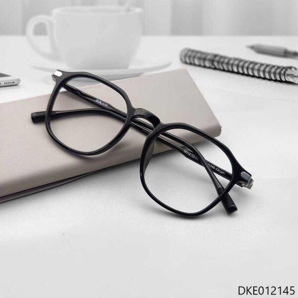 Black Color Stylish Eyeglasses