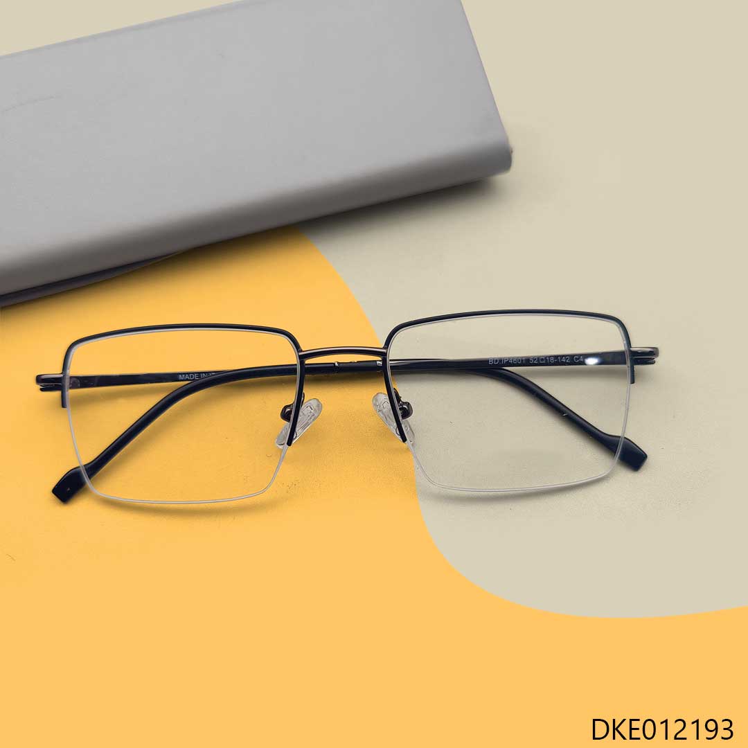 Luxurious Black Color Metal Eyeglasses