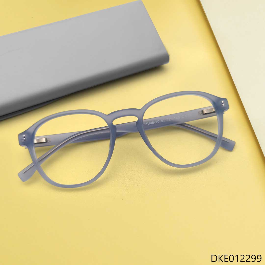 Gray Transparent Color Eyeglass