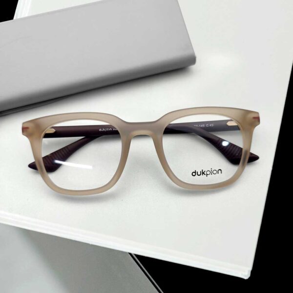 Premium Quality Durable Eyeglass