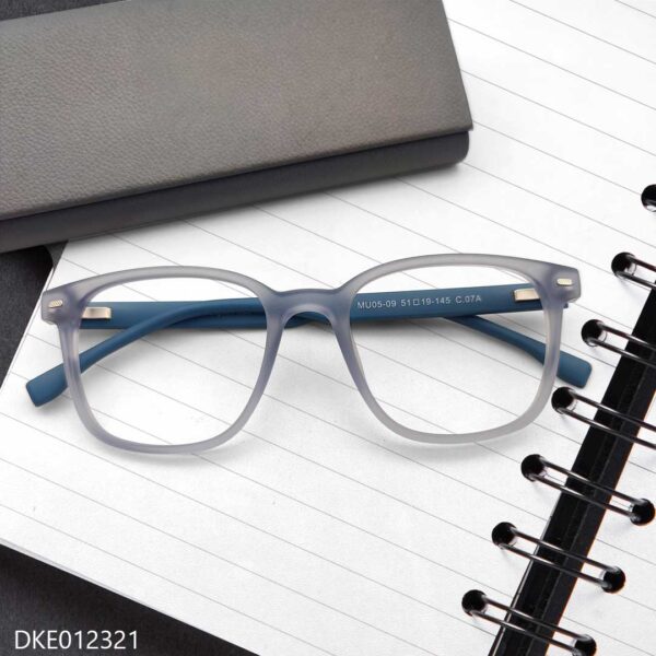 Premium Quality Durable Eyeglass