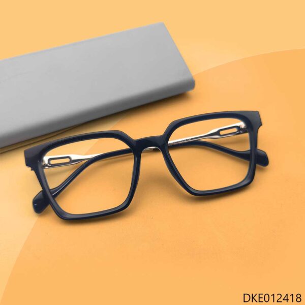 Black Color Square Shape Eyeglass