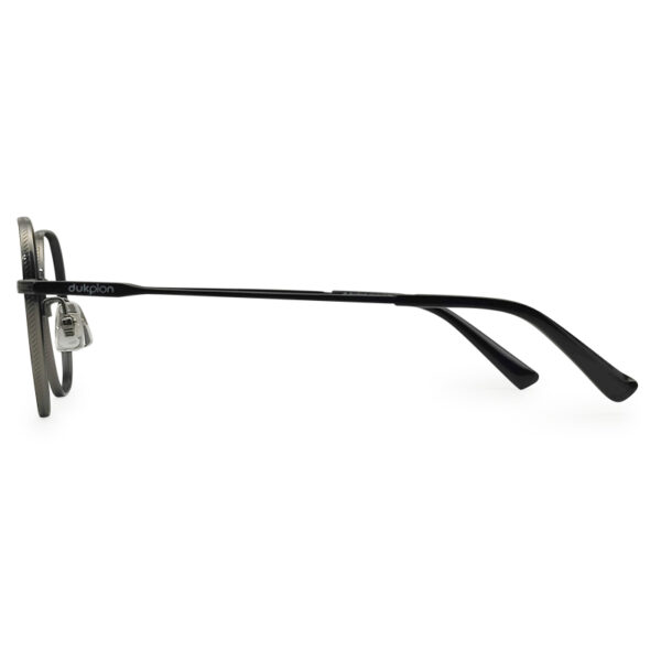 Light Weight Titanium Built Eyeglass