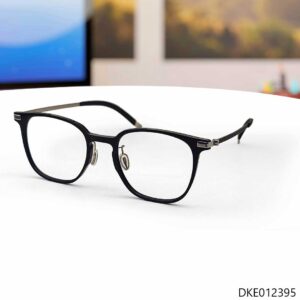 Gorgeous Design Fashionaable Eyeglass