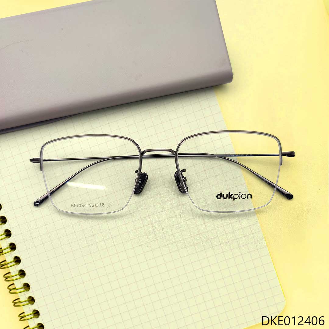 Light Weight Premium Eyeglass